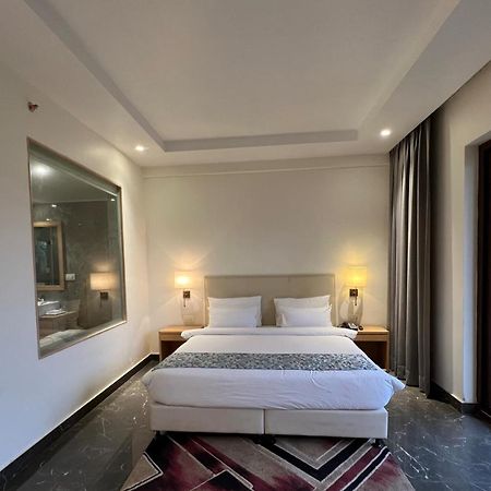 Parklane Resort Dhanbād 外观 照片