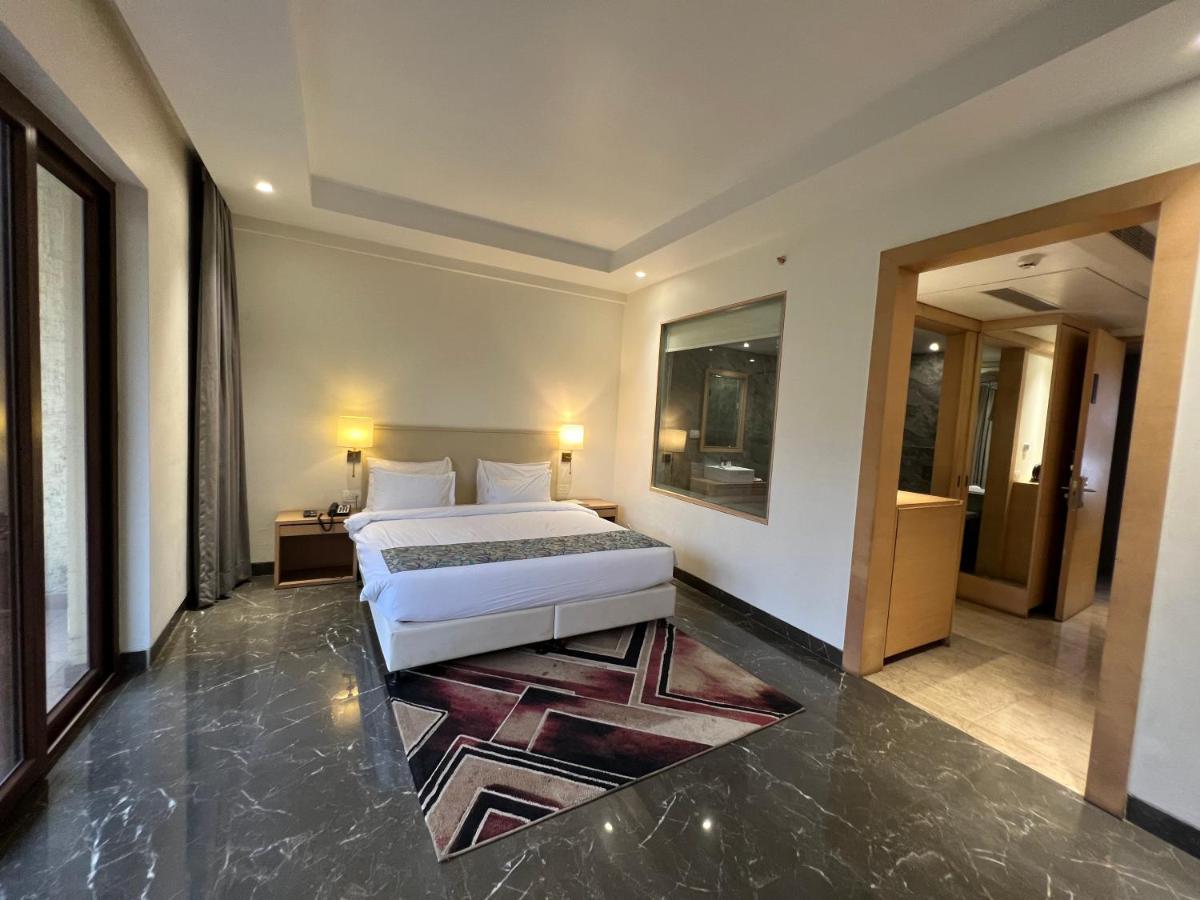 Parklane Resort Dhanbād 外观 照片